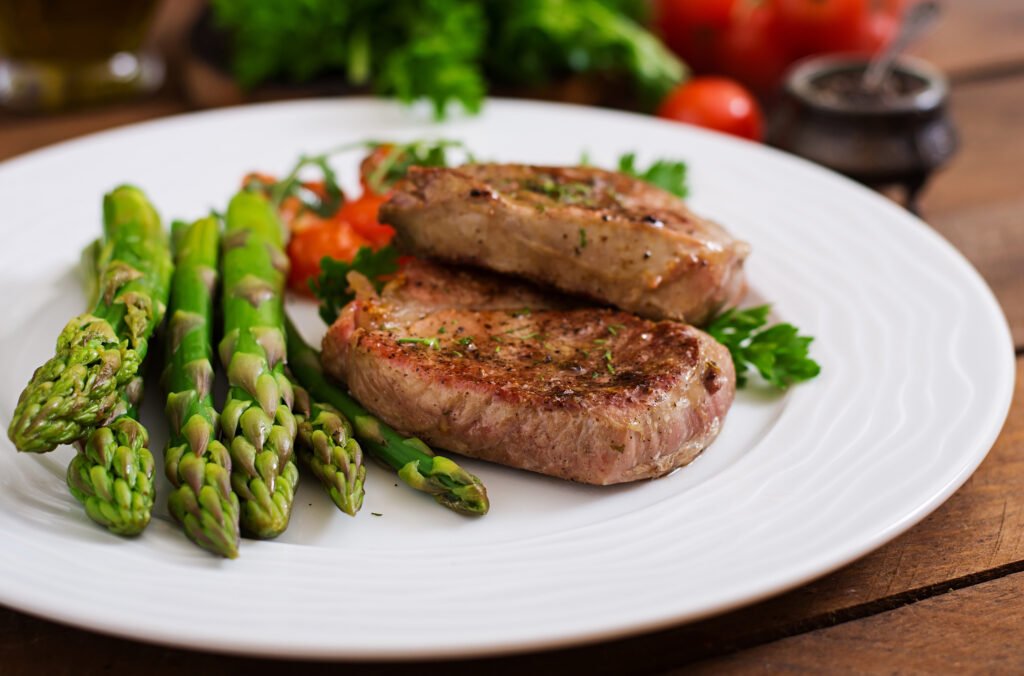 Steak with Roasted Asparagus