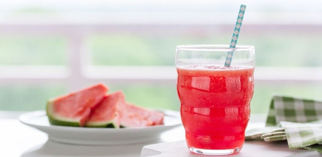 2026 Seasonal Guide: Iced Sips to Winter Warmers