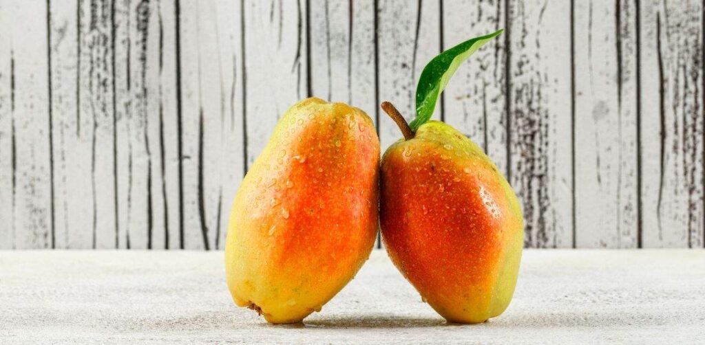 . Mangoes: The "King" of Carbs
